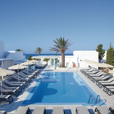 Riu La Mola Hotell Playa Migjorn Exteriör bild